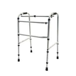 andador paso a paso regulable pintado MASSUAR A13